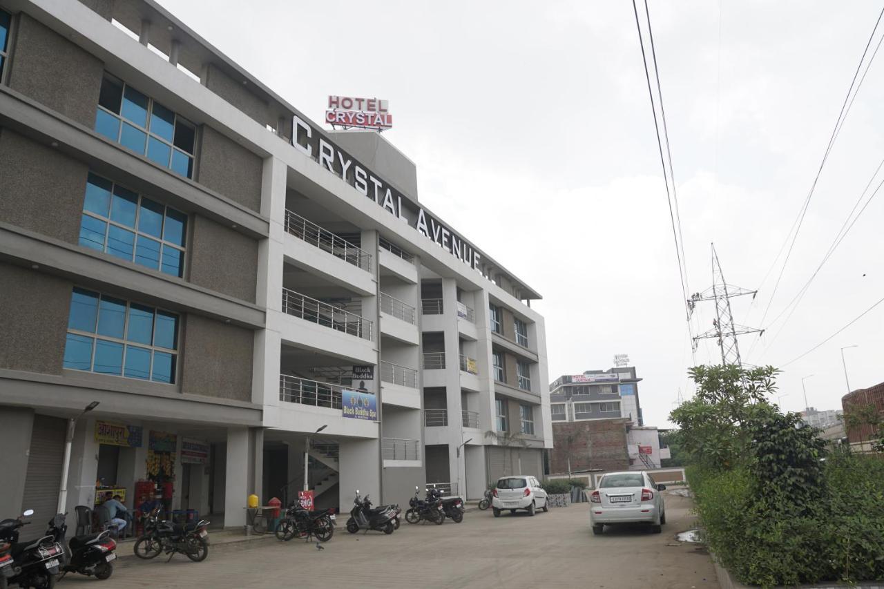 Oyo 25009 Hotel Crystal Ahmadabad Zewnętrze zdjęcie
